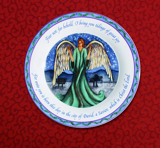 Angel of the Lord 5 Piece Place Setting